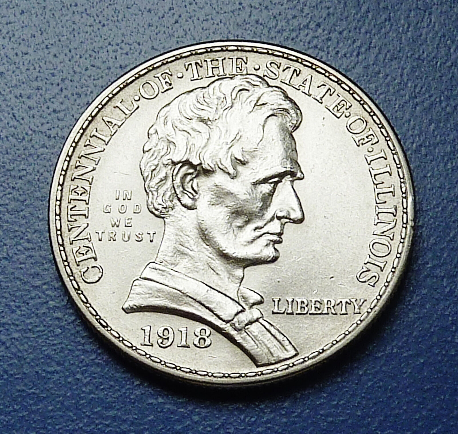 1918 U.s. Lincoln / Illinois Comemorative Half Dollar ~ Almost Uncirculated Cond