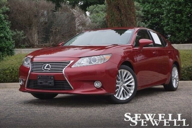 2014 Lexus Es 350 Luxury Pkg / Navigation / Blind Spot Monitors