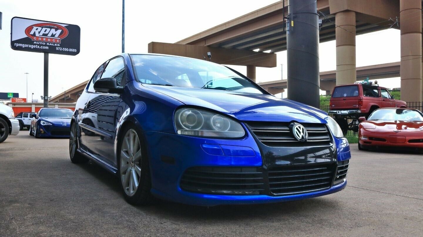 2008 Volkswagen R32  2008 Volkswagen R32  114532 Miles Deep Blue Metallic Coupe 6 Automatic